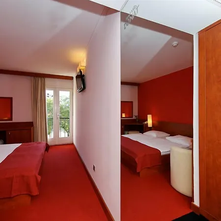 Donat Sveti Filip i Jakov