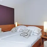 Donat מלון 4*