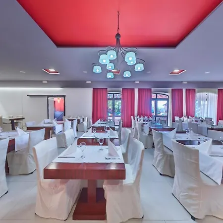 Donat Hotel