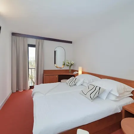 Donat Sveti Filip i Jakov