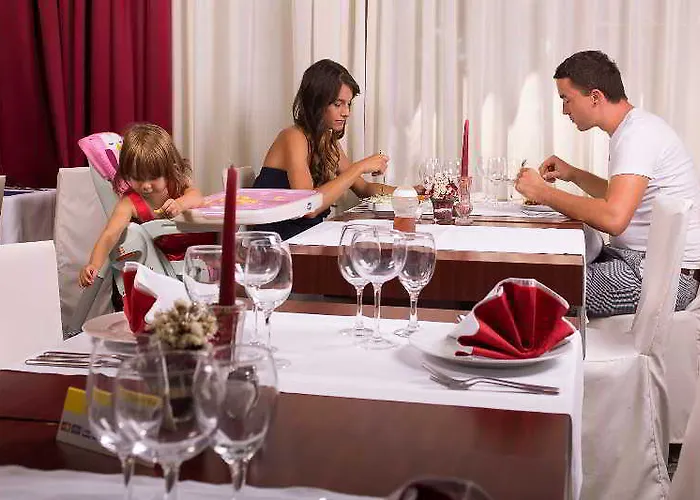 Donat 4* Sveti Filip i Jakov